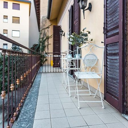 ורנה Porto Azzurro Apartment מראה חיצוני תמונה