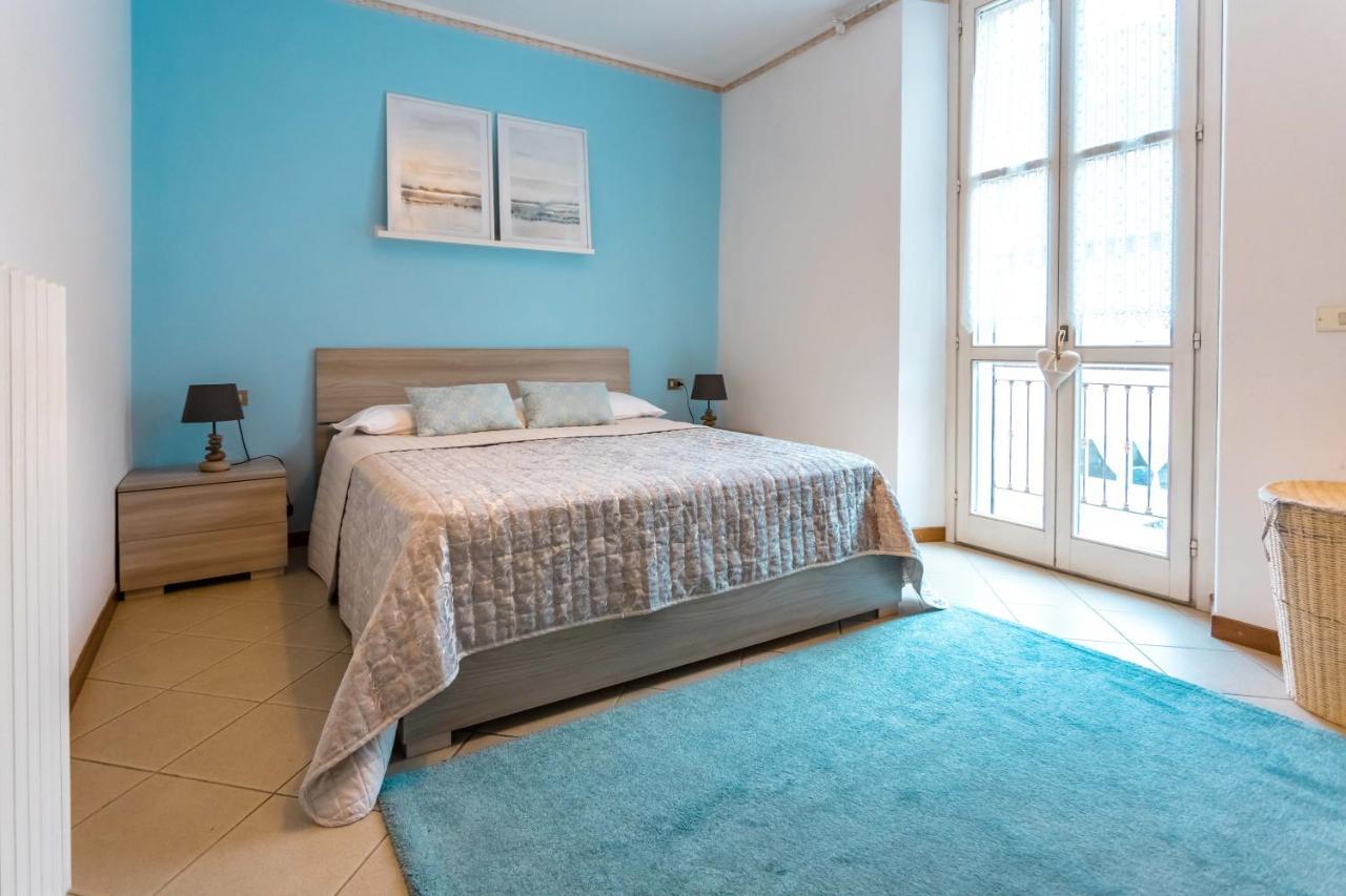 ורנה Porto Azzurro Apartment מראה חיצוני תמונה