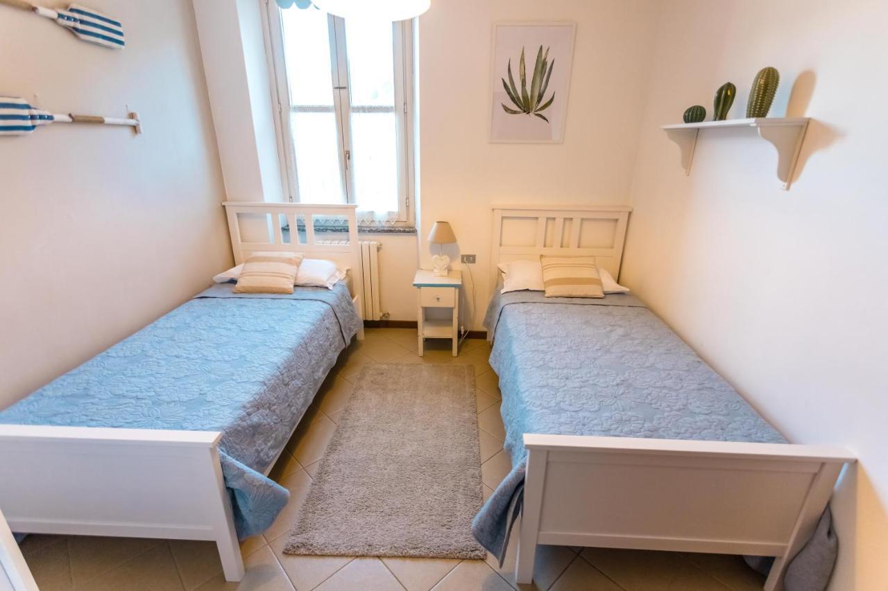 ורנה Porto Azzurro Apartment מראה חיצוני תמונה